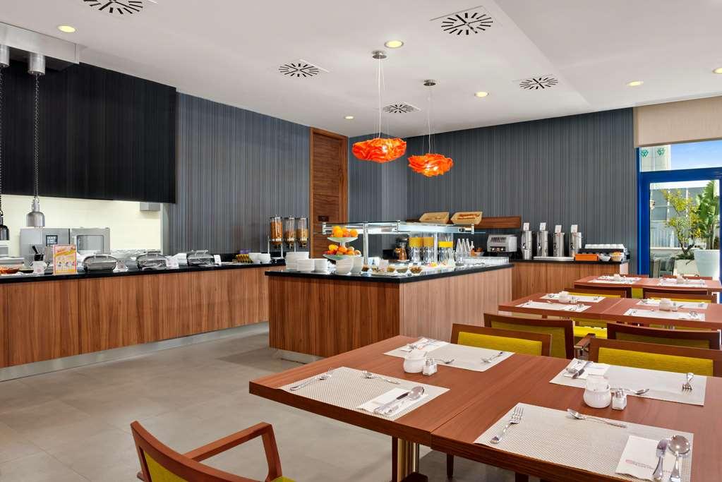 Hilton Garden Inn Sevilla Restaurant photo