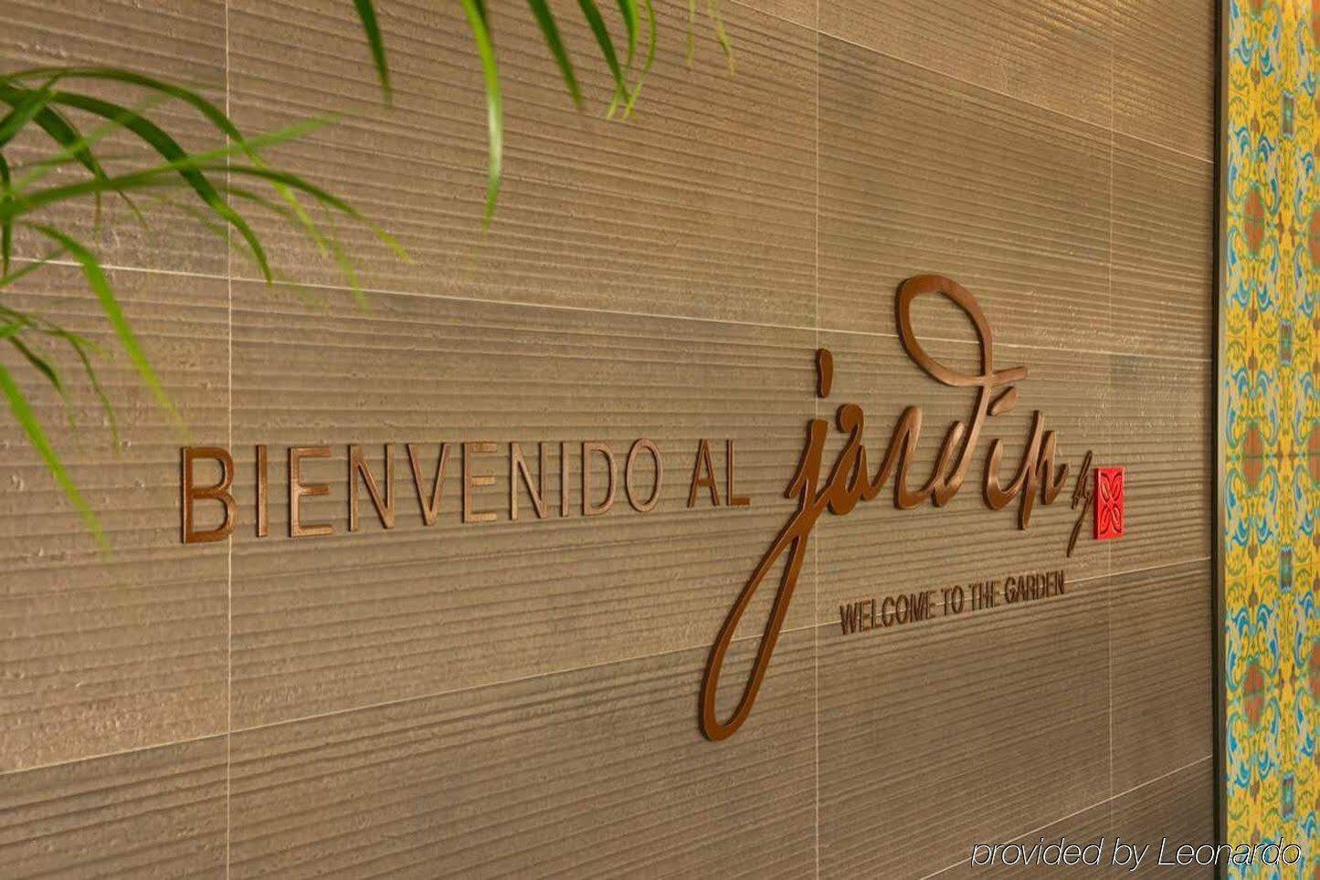 Hilton Garden Inn Sevilla Exterior photo